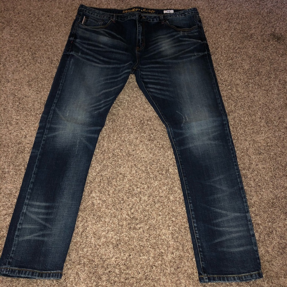 Size 42 men’s Privilege Society jeans slim fit.